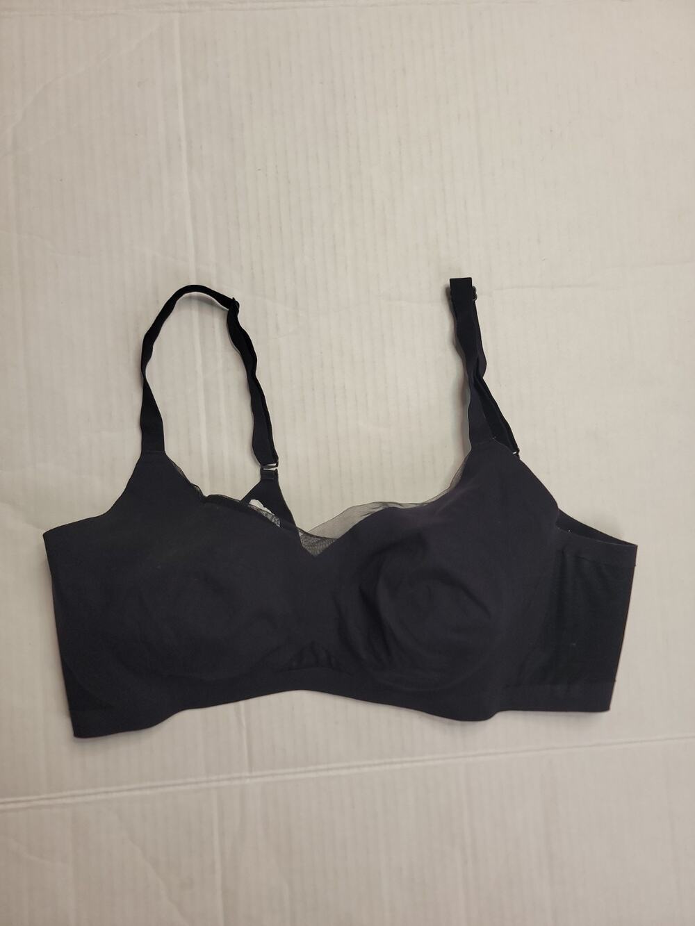 HoneyLove CrossOver Bra Wireless Seamless Bonded Black Size 1X LWBRO302